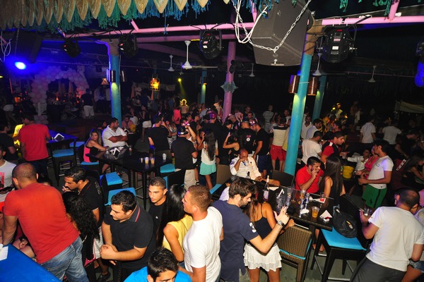 Saturday Night At Edde Sands